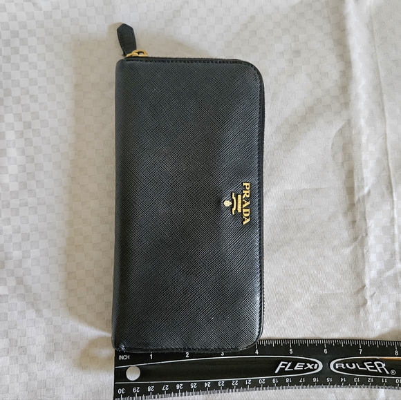 NDS Women's Prada Dark Grey Zip Around Continental Wallet - Picture 10 of 10